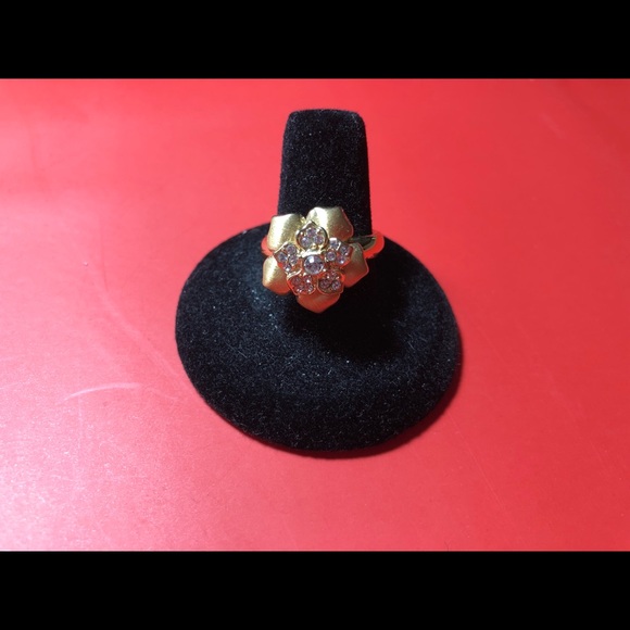 Cocktail Ring, size 7.5 - Picture 1 of 9